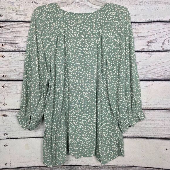 Maurices L Sage Green Polka Dot Pleated Blouse - Picture 4 of 6